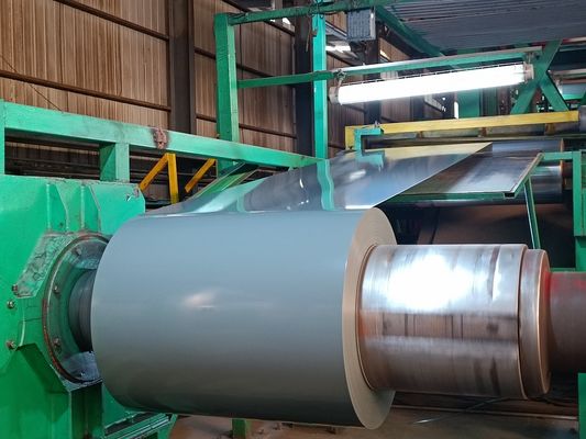 Top painting15-25 +5um Color Coated Steel Coil Prepainted Galvanized Steel Coil Z275/PPGI Coils For Metal Foofing Panels